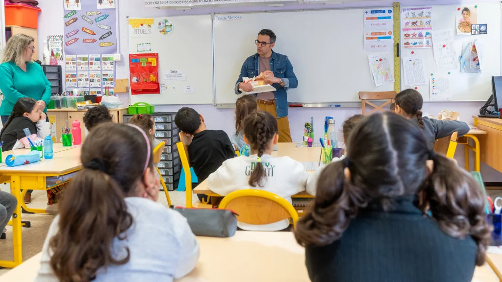 Sensibilisation dans les écoles Fondation Mission Santé
